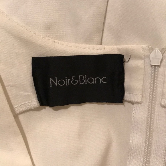 White Mini Dress with deep V-neck - Picture 3 of 3